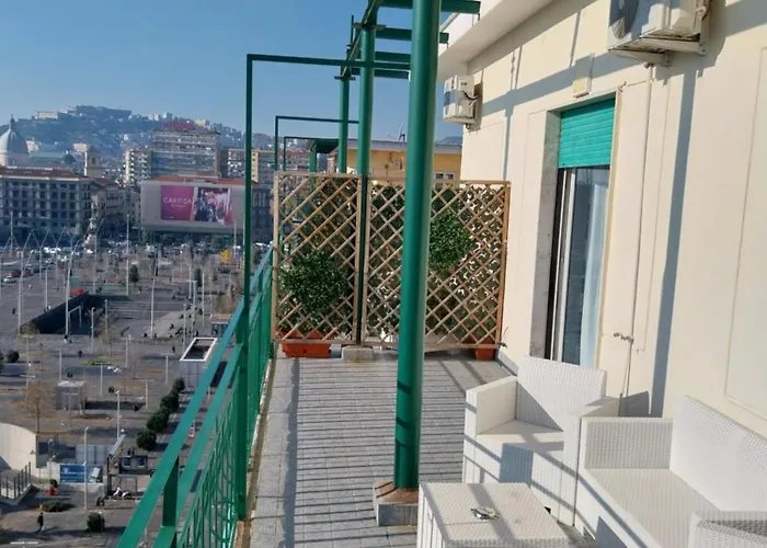 Attico Partenope Napoli, stazione